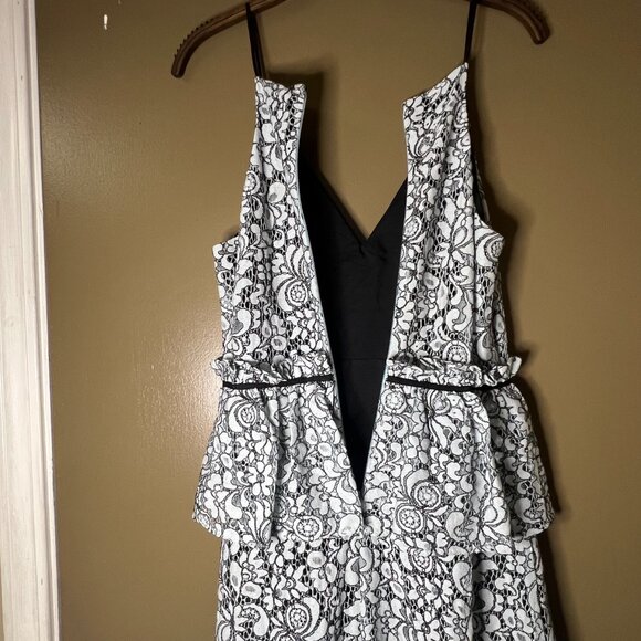 NWT Zac Posen Light Blue Tiered Lace Maxi Dress - Size 4 - Picture 11 of 13